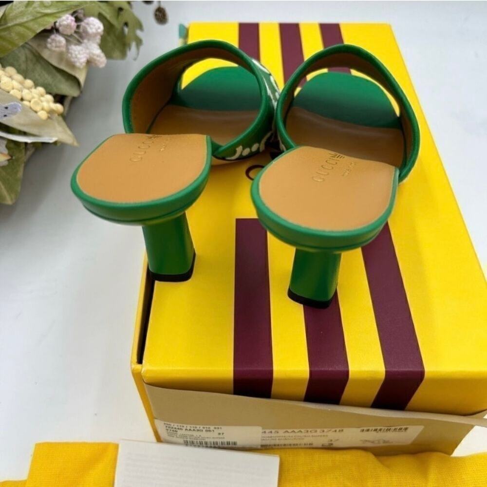 Women's Gucci X Adidas slide sandal size 37 made in Italy - Picture 4 of 9